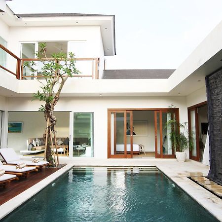 Villa Aditi, Sitara Villa Group Seminyak  Exterior photo